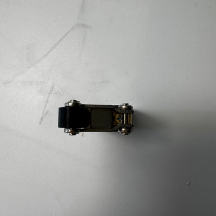 Airtac M3R-05: Manual Valve. 3 Way - M3R05