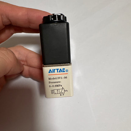 Airtac 3V1-06: Solenoid Air Valve - 3V106A