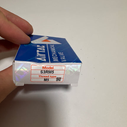 Airtac S3R-M5: Manual Valve. 3 Way - S3RM5
