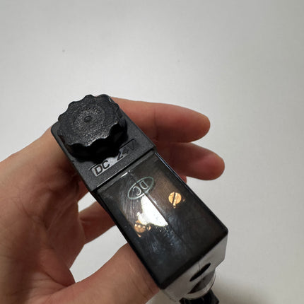 Airtac 4V230E-08: Solenoid Air Valve - 4V230E08BT