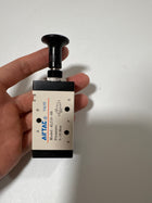 Airtac 4L210-08: Push Pull Valve. 5 Way - 4L21008G