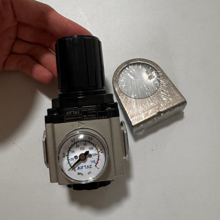 Airtac GAR300: Air Pressure Regulator - GAR30010S