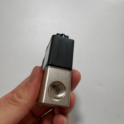 Airtac 2V025-08: 2 Way Solenoid Valve - 2V02508E