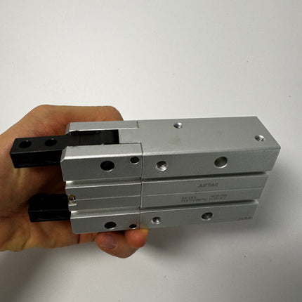 Airtac  HFR series: open and close type pneumatic finger  - HFR25N