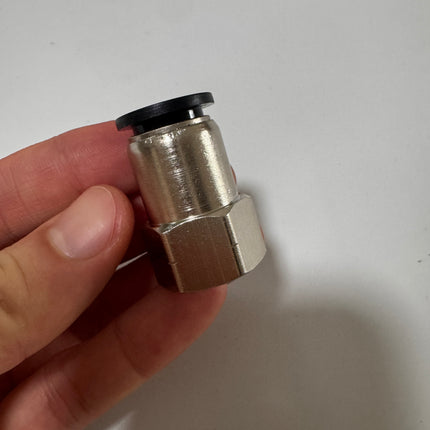 Airtac NPCF: Push to Connect Fitting. Female Connector - NPCF1/2-3/8 (MOQ 10 pcs.)
