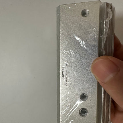 Airtac QCK: Rotary Clamping Cylinder, Double-acting Type - QCKR25x30S