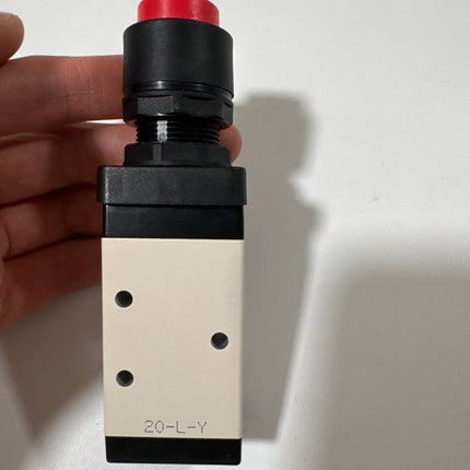 Airtac M5PP210-08: Manual Valve. 5 Way - M5PP21008RT