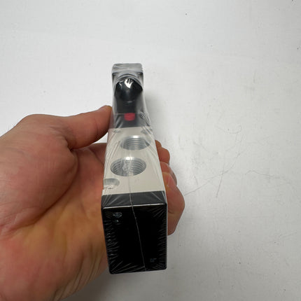 Airtac 4V310-10: Solenoid Air Valve - 4V31010C-W