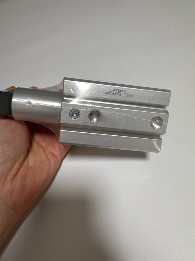 Airtac  QCK series: rotary clamping cylinder  - QCKL40X20S