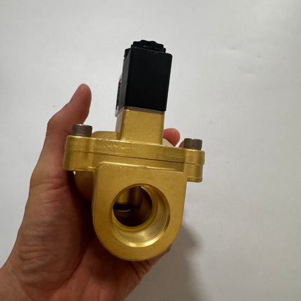 Airtac 2V250-20: 2 Way Solenoid Valve - 2V25020BG