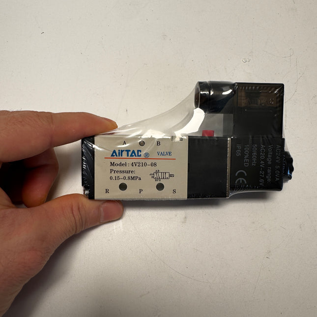 Airtac 4V210-08: Solenoid Air Valve - 4V21008E