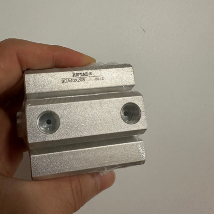 Airtac SDA: Compact Cylinder,Double Acting - SDA40X20S