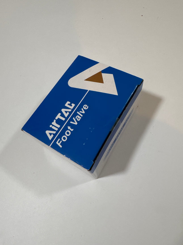 Airtac 3F210-08: Pneumatic Foot Pedal. 3 Way - 3F21008