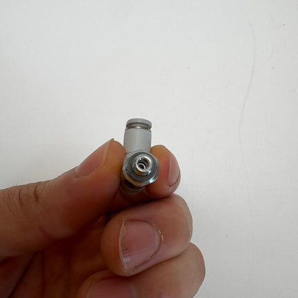 Airtac: Stainless Steel Push-Lock Type Flow Control Valve - PTL4M5B-MS