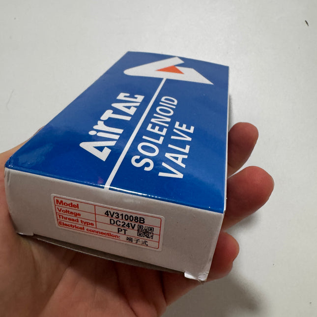 Airtac 4V310-08: Solenoid Air Valve - 4V31008B
