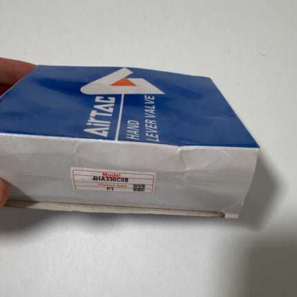 Airtac 4HA330C-08: Hand Valve. Toggle Style - 4HA330C08