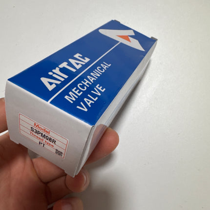 Airtac S3PM-08: Manual Valve. 3 Way - S3PM08R