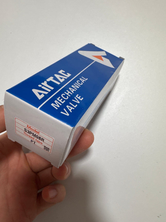 Airtac S3PM-08: Manual Valve. 3 Way - S3PM08R
