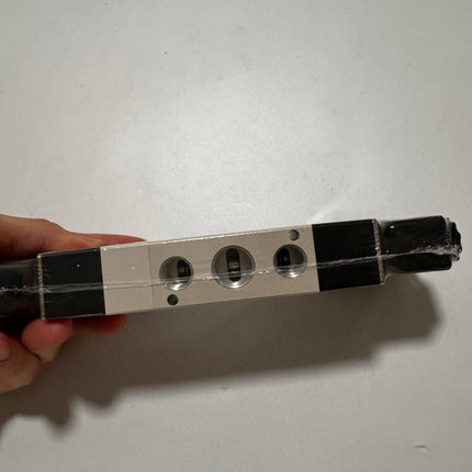 Airtac 4V330C-10: Solenoid Air Valve(5/2,5/3 way) - 4V330C10B