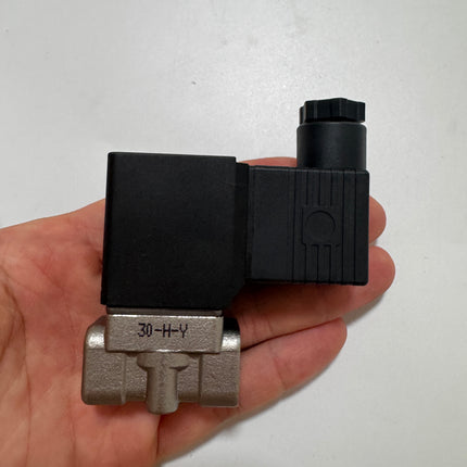 Airtac 2L030-08: 2 Way Solenoid Valve - 2L03008BT