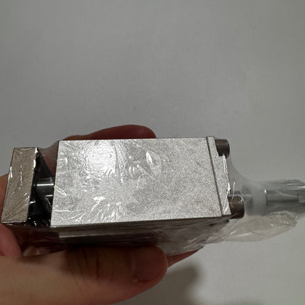 Airtac TCL: Triaxial Cylinder,Double Acting Type- TCLJ16X20-10S
