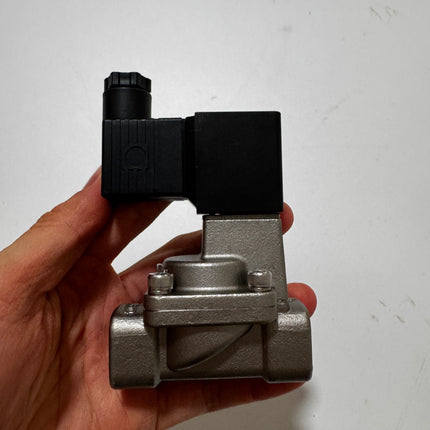 Airtac 2L150: 2 Way Solenoid Valve - 2L15015BG