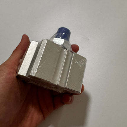 Airtac SDA: Compact Cylinder,Double Acting - SDA50X15B