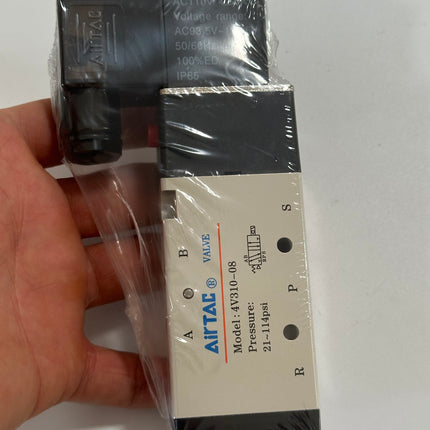 Airtac 4V310-08: Solenoid Air Valve - 4V31008CT