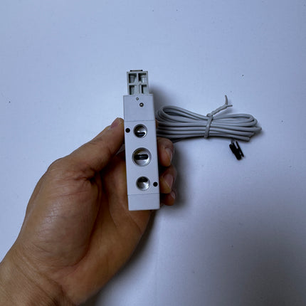 Airtac 5V21008:solenoid valve - 5V21008E200