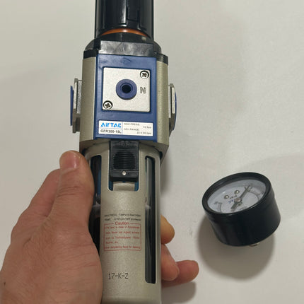 Airtac  GFR Series: Pressure regulating filter  - GFR30015ALJC2W