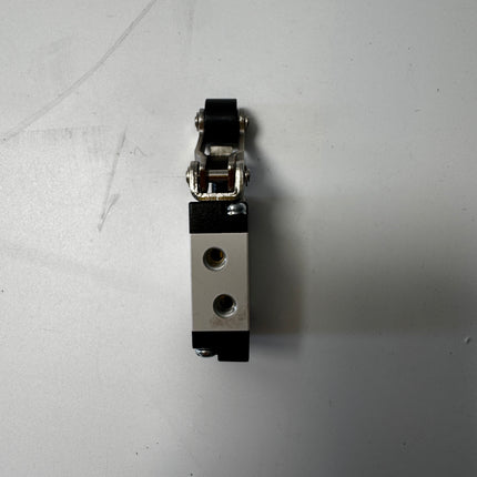 Airtac M3R-05: Manual Valve. 3 Way - M3R05