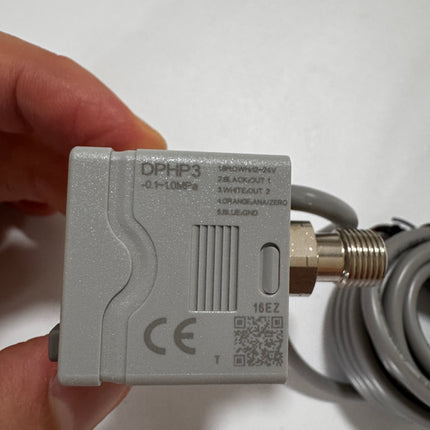 Airtac DPH:Electronic Digital Pressure Sensor - DPHP3B-10020T
