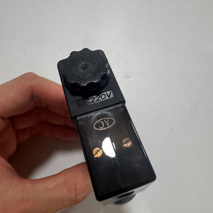 Airtac 3V210-06-NC: Solenoid valve(3/2 way) - 3V21006NCA