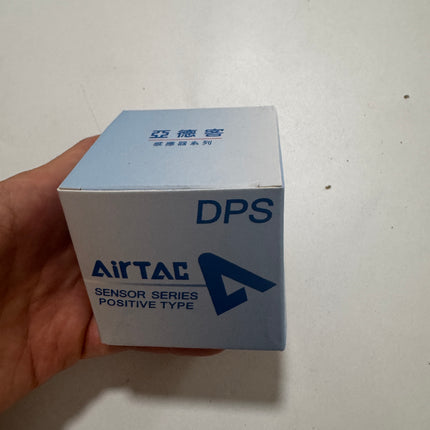 Airtac DPS-N1: Digital display pressure sensor - DPSN1B-10M08