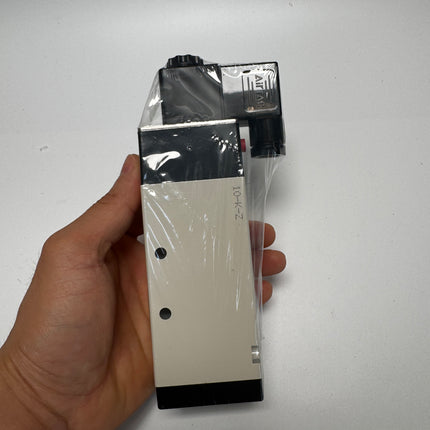 Airtac 4V410-15: Solenoid Air Valve - 4V41015F