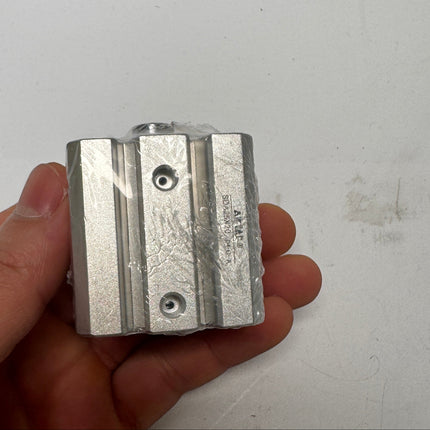 Airtac  SDA series: double action cylinder  - SDA25X20