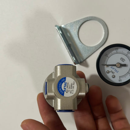 Airtac SDR200-08: Air Pressure Regulator  - SDR20008L3T