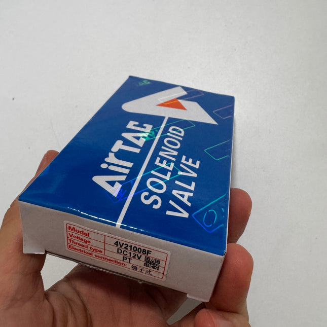Airtac 4V210-08: Solenoid Air Valve - 4V21008F