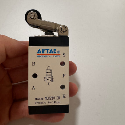 Airtac M5R210-08: Manual Valve. 5 Way - M5R21008T