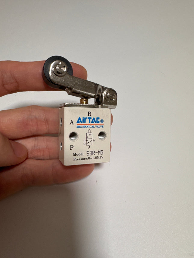 Airtac S3R-M5: Manual Valve. 3 Way - S3RM5