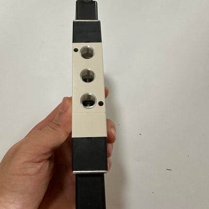 Airtac 4V330E-08: Solenoid Air Valve - 4V330E08E