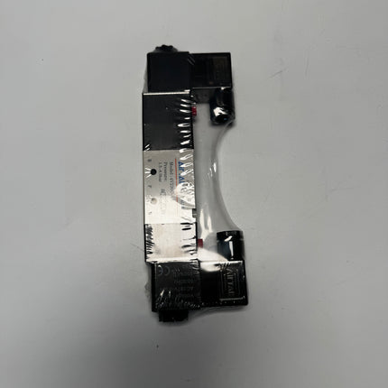 Airtac 4V230C-08: Solenoid Air Valve - 4V230C08AG
