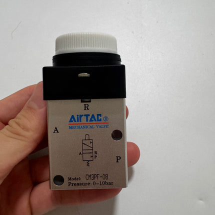 Airtac CM3PF-08: Manual Valve. 3 Way - CM3PF08BG