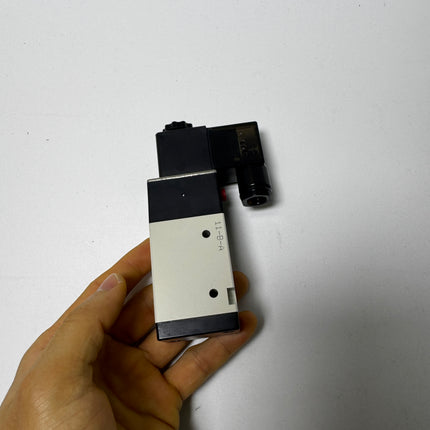 Airtac 3V310-10-NC: Solenoid valve(3/2 way) - 3V31010NCBT