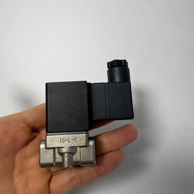 Airtac 2ST030-08: 2 Way Solenoid Valve - 2ST03008E