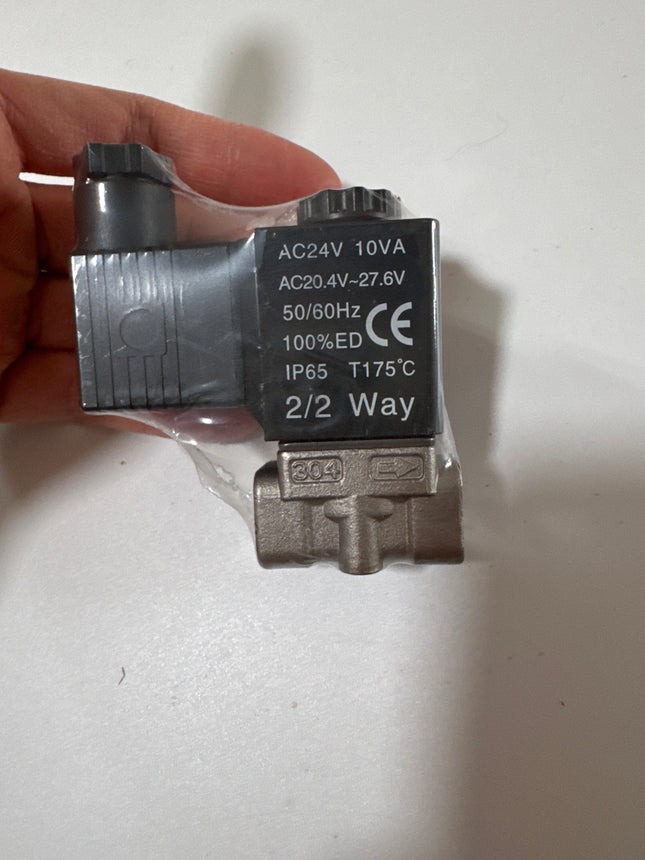 Airtac 2L030-08: 2 Way Solenoid Valve - 2L03008E
