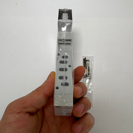 Airtac 6D200: Solenoid Air Valve - 6D210B