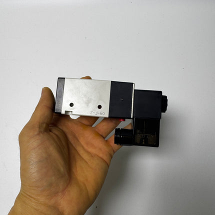 Airtac 3V310-10-NO: Solenoid valve(3/2 way) - 3V31010NOC