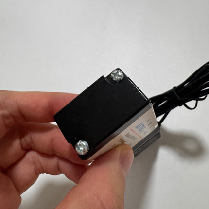 Airtac 4V210-06: Solenoid Air Valve - 4V21006BIT