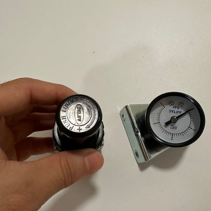 Airtac SDR200-08: Air Pressure Regulator  - SDR20008L3G